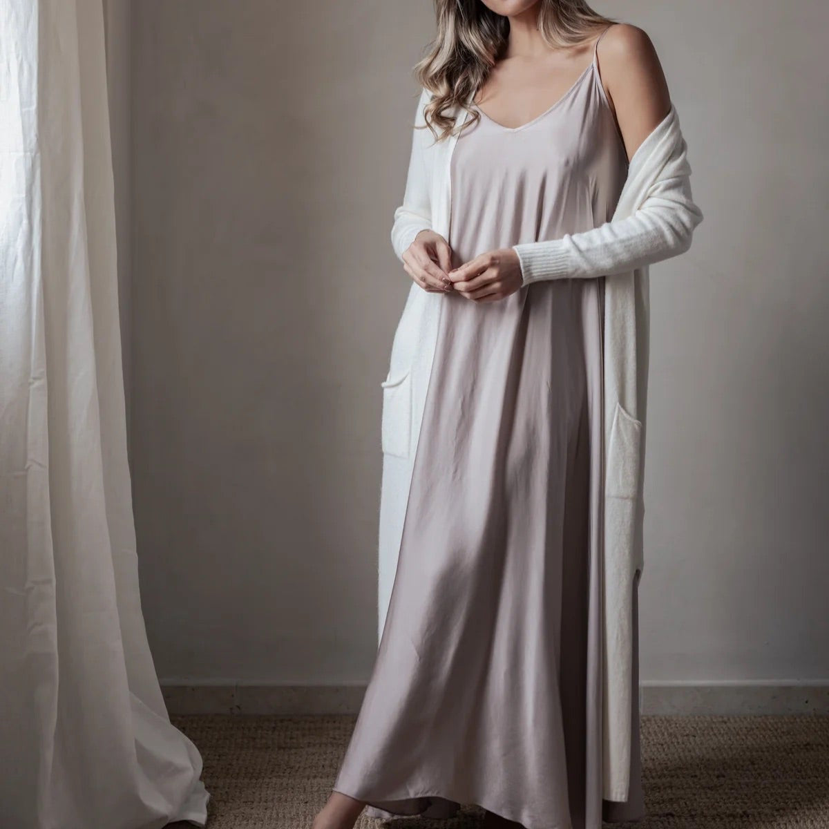 DRESS RADIANCE, SATIN LUXE - SILVERPINK