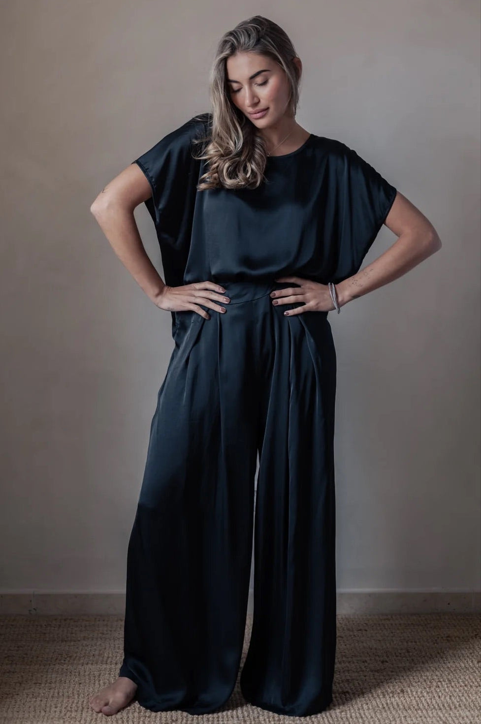 PANTS SHINE, SATIN LUXE - BLACK