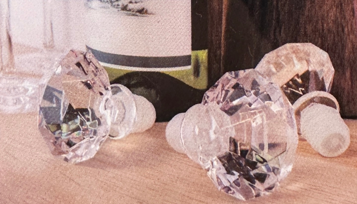 BOTTLE STOPPER - CLEAR DIAMOND SHAPE