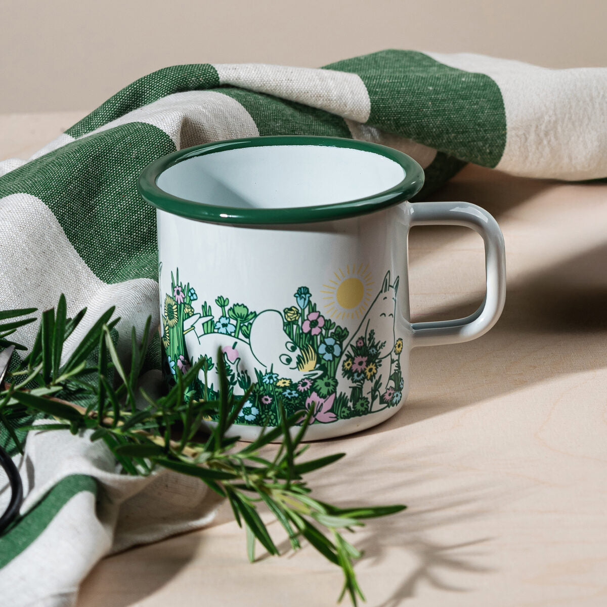 MOOMIN MUG (BIG), ENAMEL - IN THE GARDEN