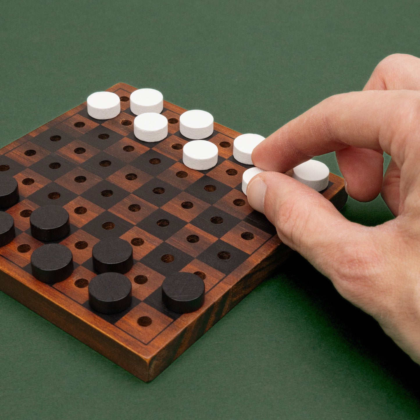 BOARD GAME - CHECKMATE TRAVEL