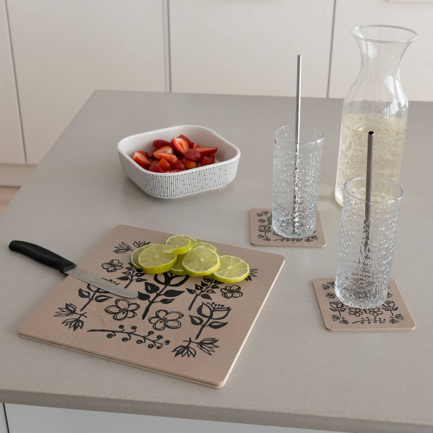 CUTTING BOARD, MAGIC GARDEN - DARK