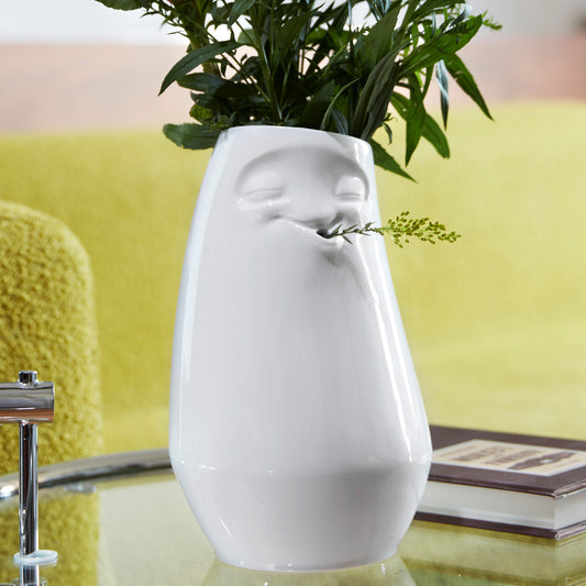 VASE - LAID-BACK, H:9”