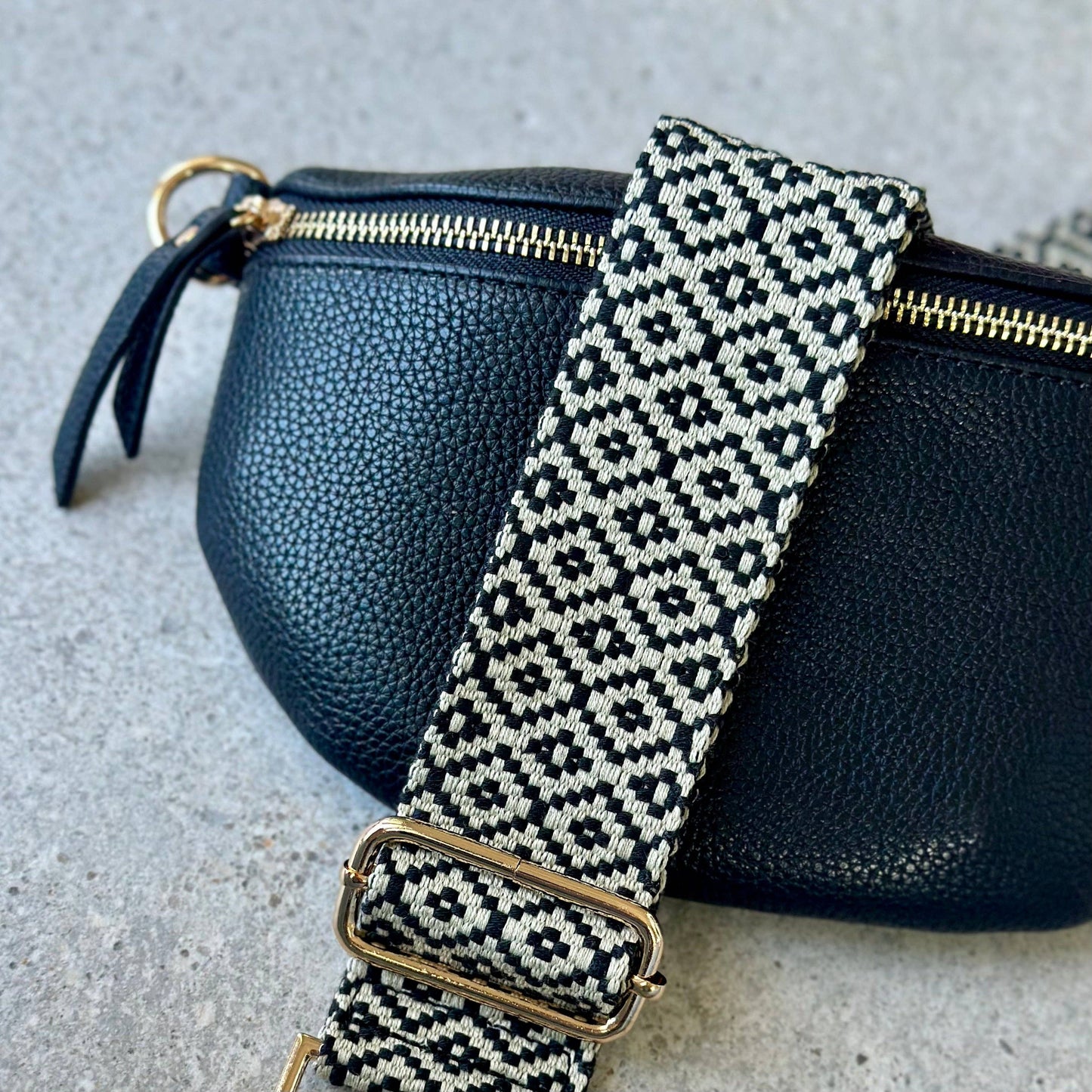 BAG STRAP - BLACK/CREAM