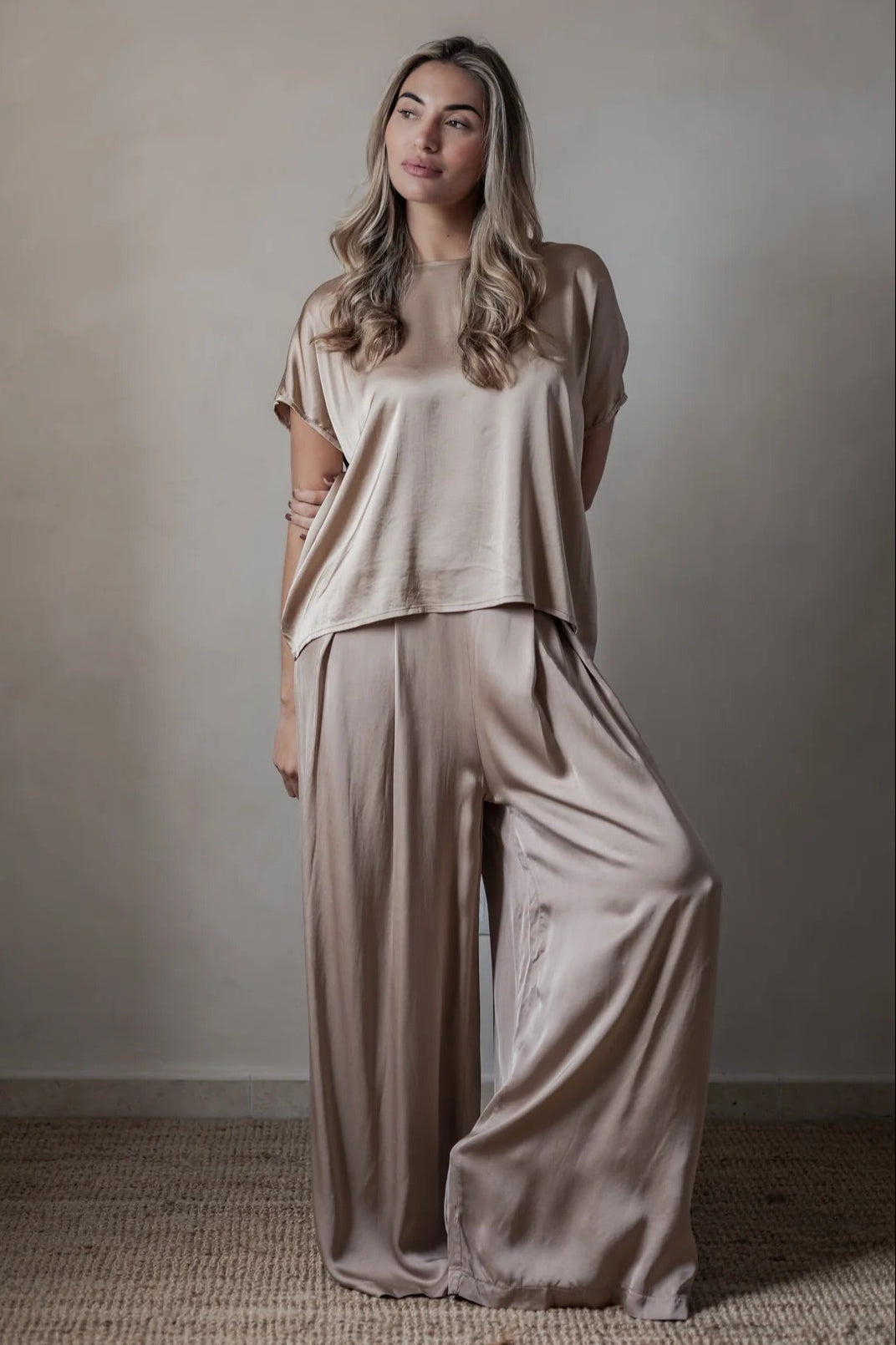 PANTS SHINE, SATIN LUXE - POWDER