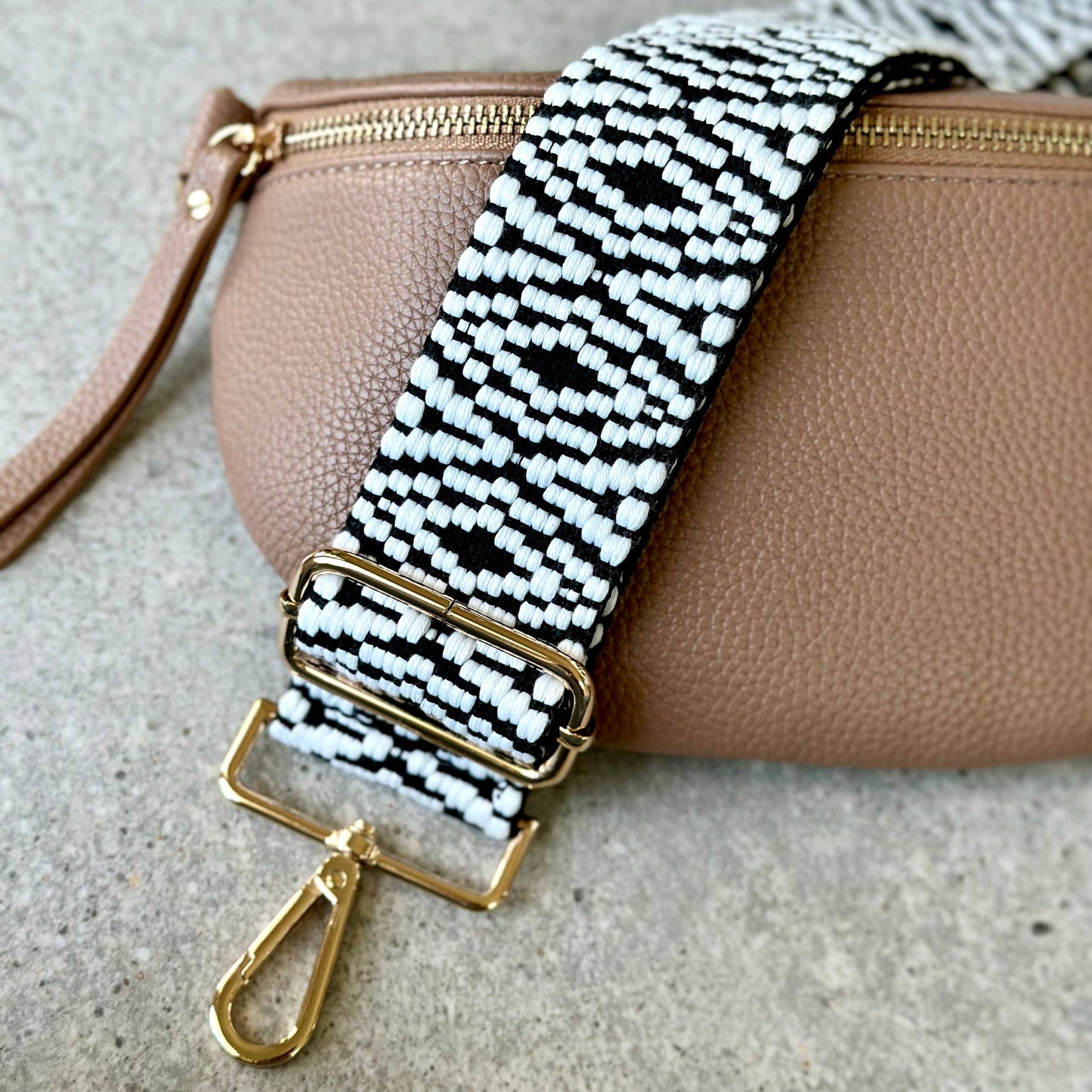 BAG STRAP - BLACK/WHITE