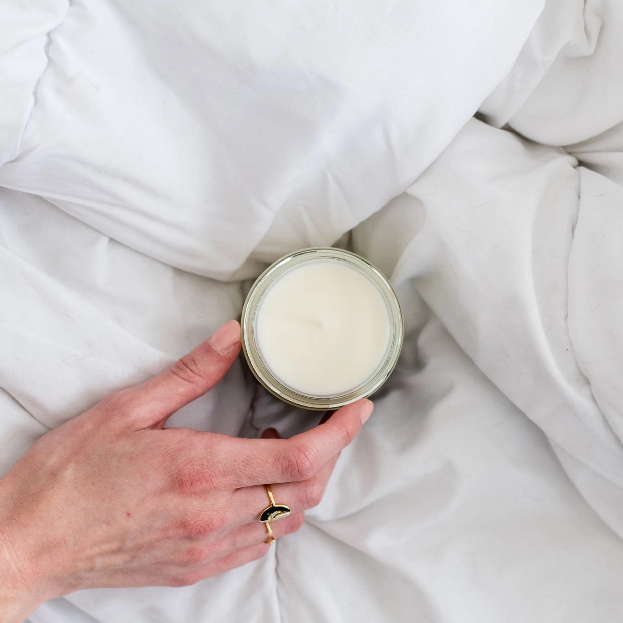 CANDLE (SOY WAX) - COZY 8oz