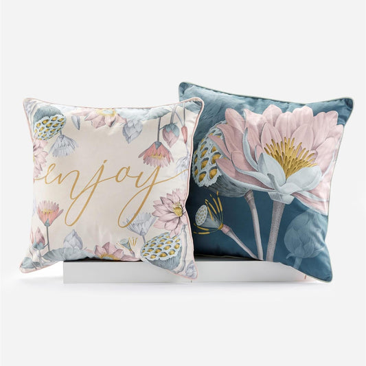 PILLOW - LOTUS 18" x 18"