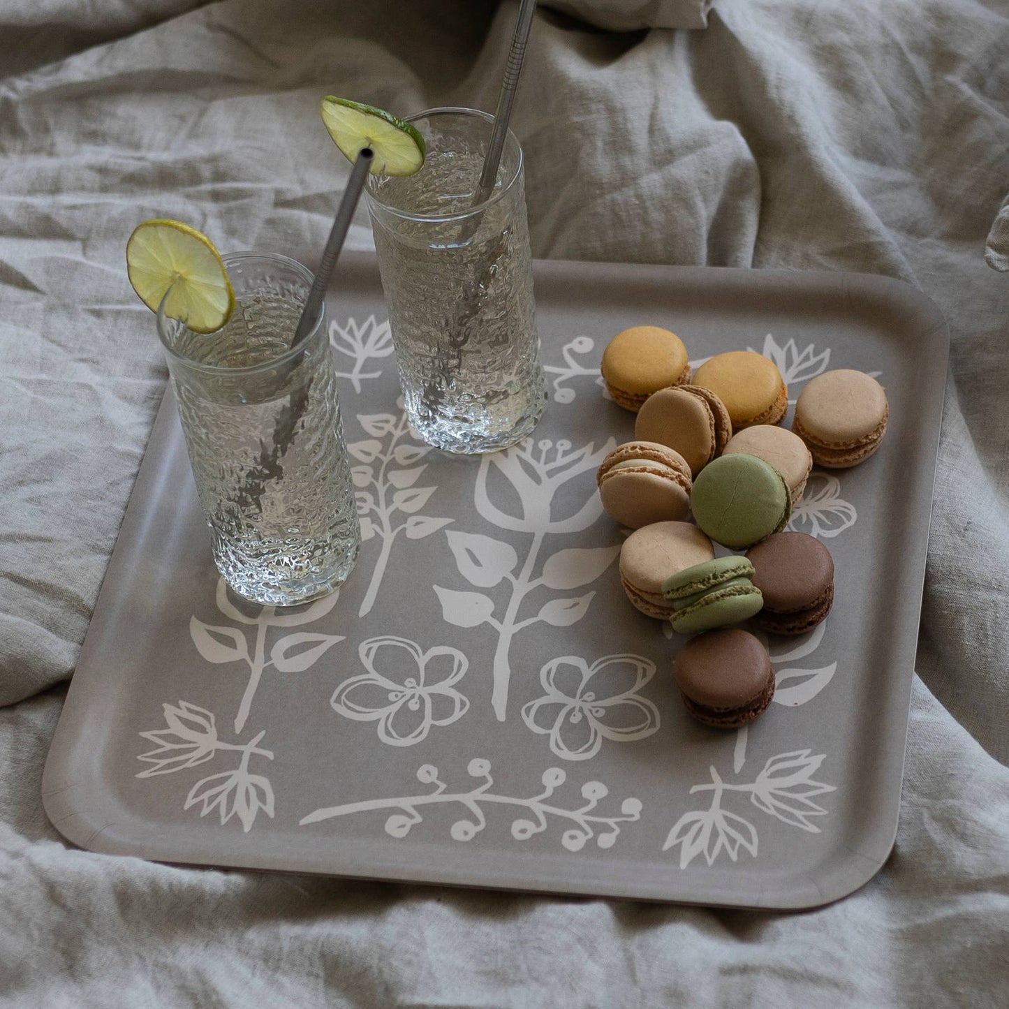 TRAY, MAGIC GARDEN - LIGHT