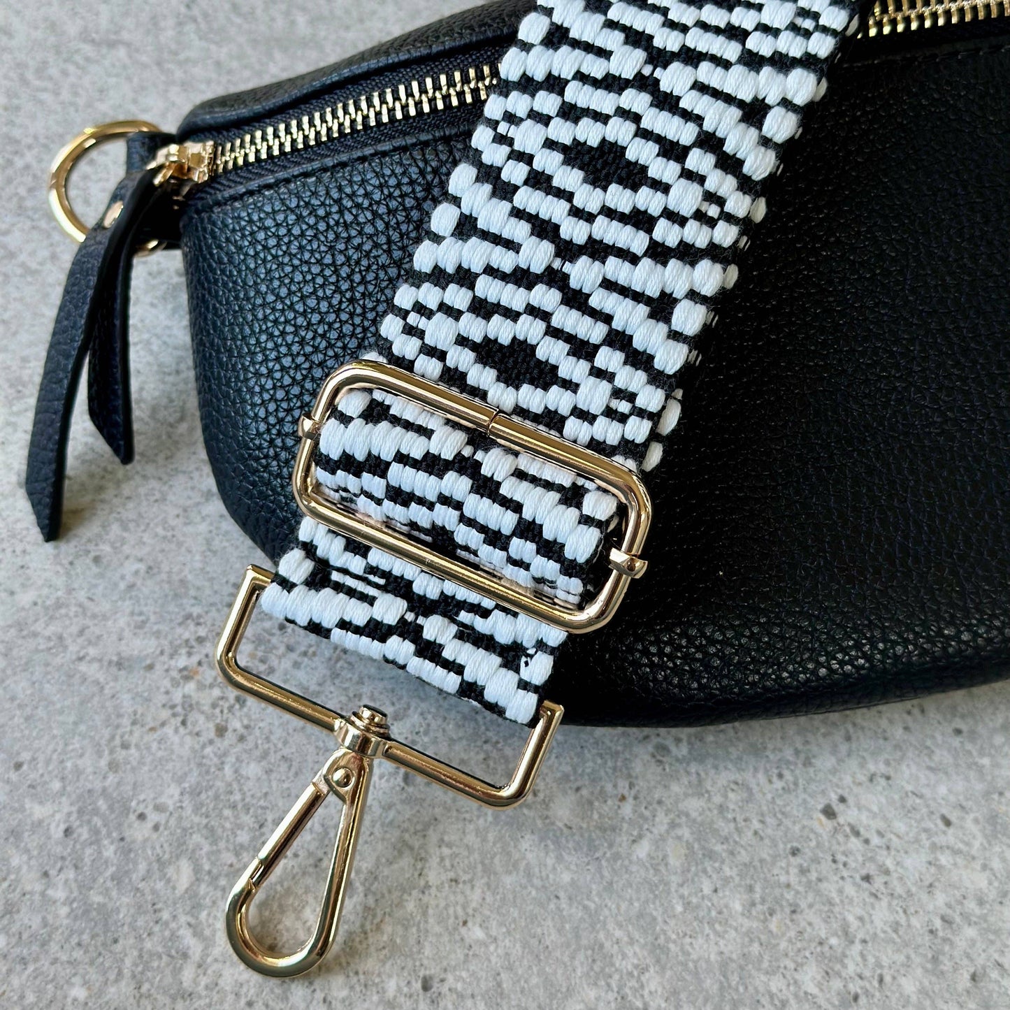 BAG STRAP - BLACK/WHITE