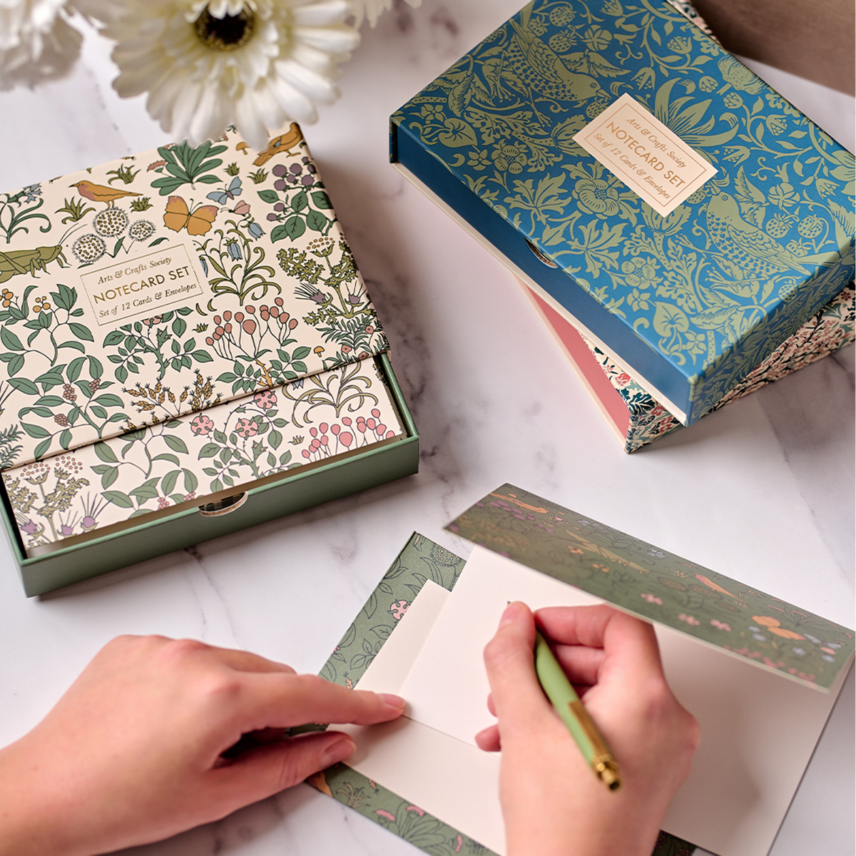 NOTE CARDS, WILLIAM MORRIS - STRAWBERRY THIEF
