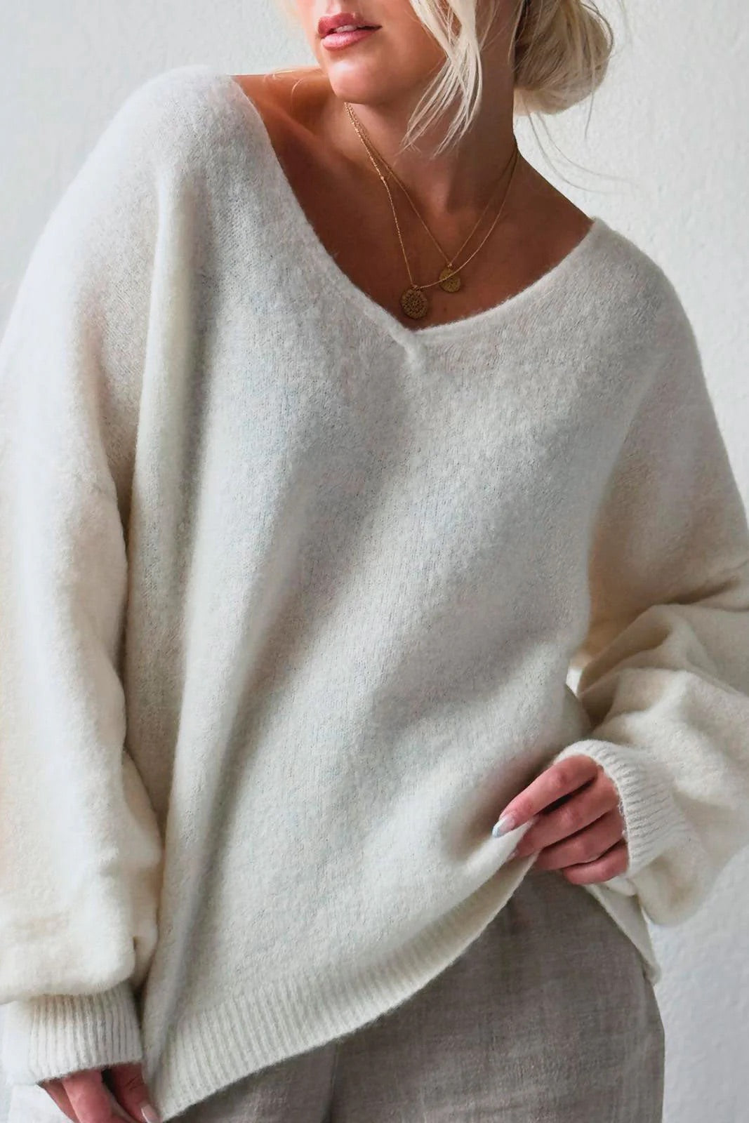 LOTTA KNITWEAR - OFF WHITE