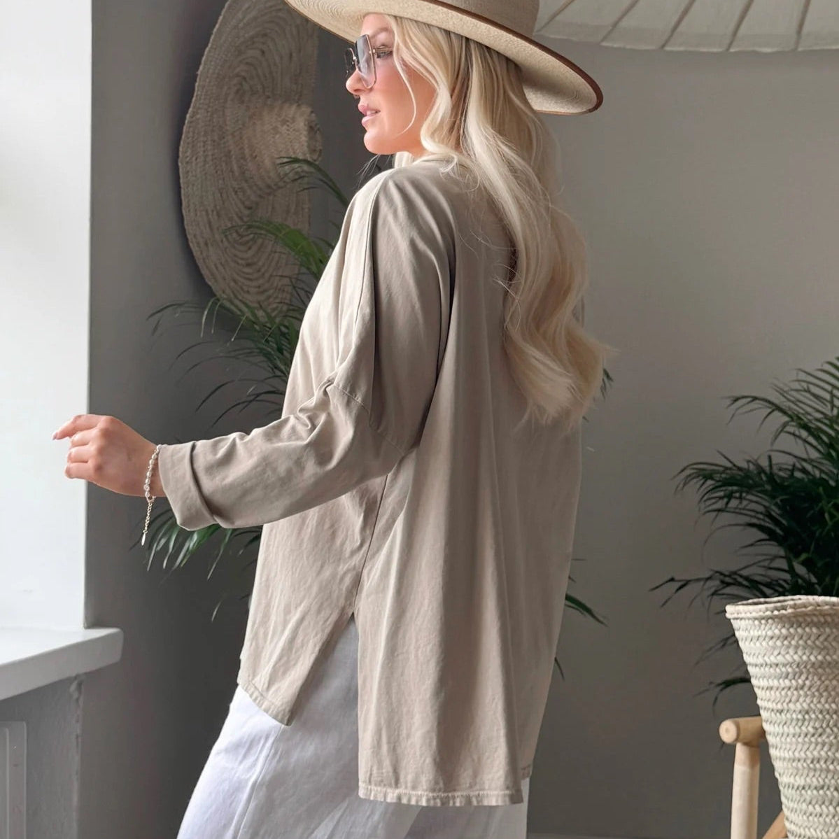 T-SHIRT (LONG SLEEVE), MAKE YOURSELF PROUD - CASHMERE