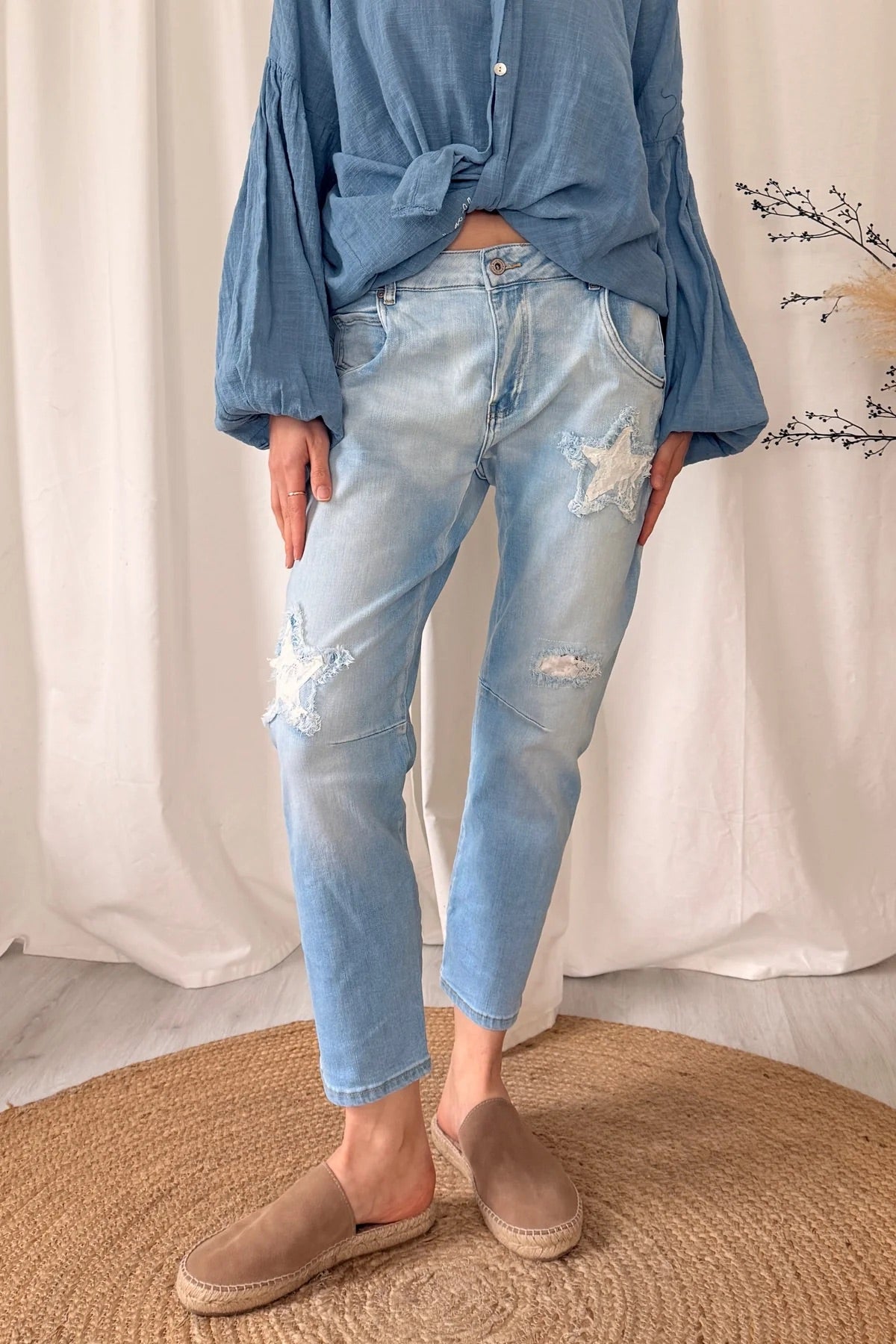 DENIM JOGGER, STARS - LIGHT BLUE WASH