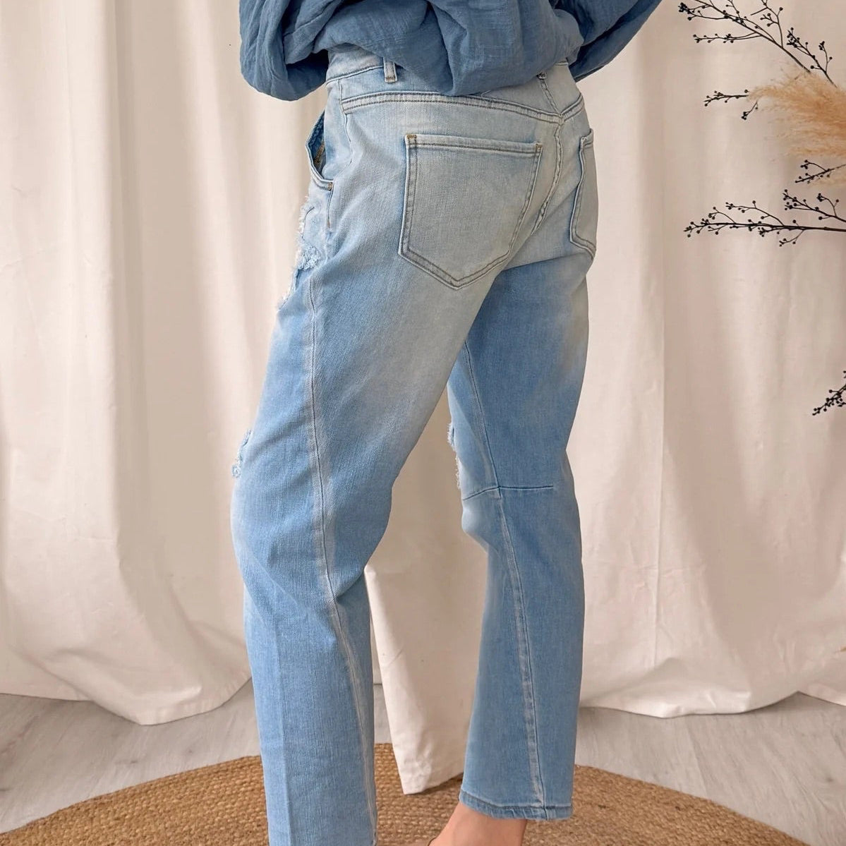 DENIM JOGGER, STARS - LIGHT BLUE WASH