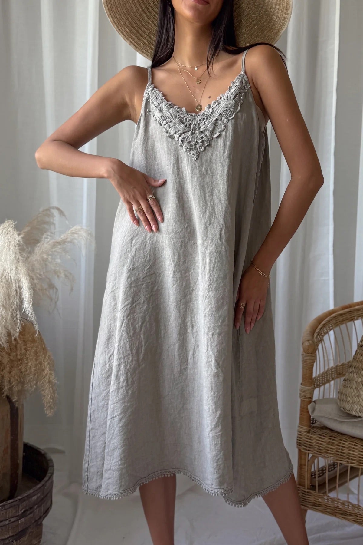DRESS LINEN, VILLA LACE - TAUPE