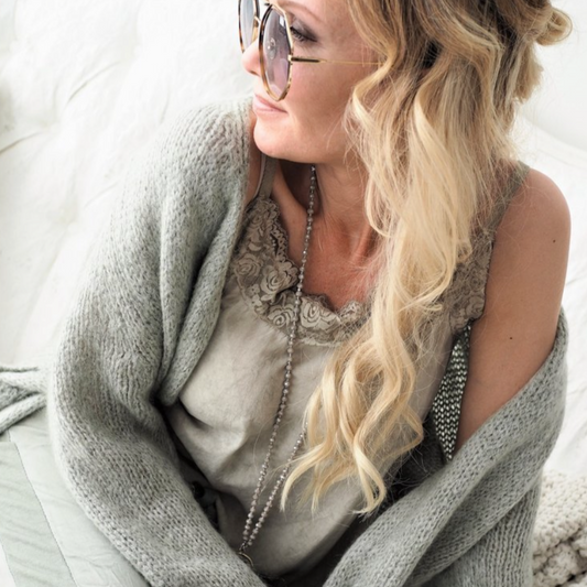 NICOLE TOP - OLIVE